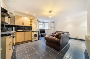 Kitchen and lounge- click for photo gallery